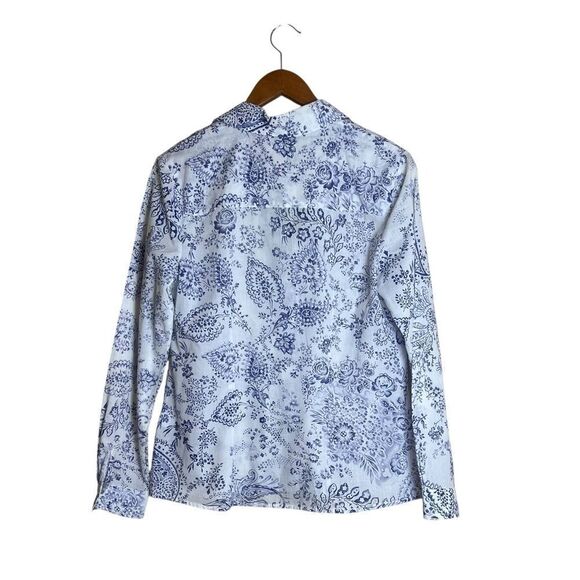 Pierre Cardin blue floral button down shirt. Size 10 - Picture 8 of 8